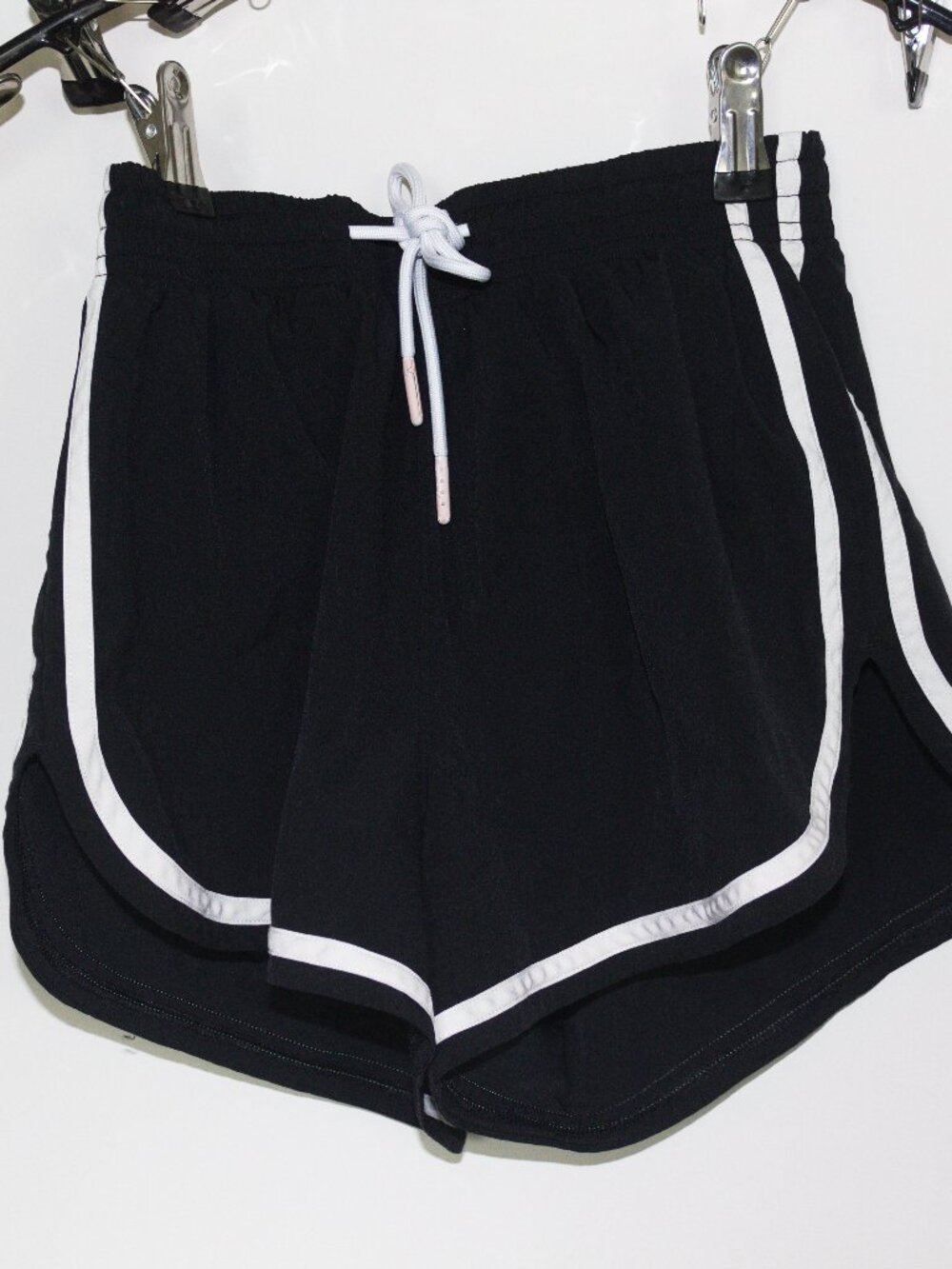 Gilly Hicks size XXS Black and White Drawstring Athletic Short